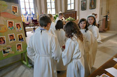 Dankgottesdienst der Kommunionkinder (Foto: Karl-Franz Thiede)